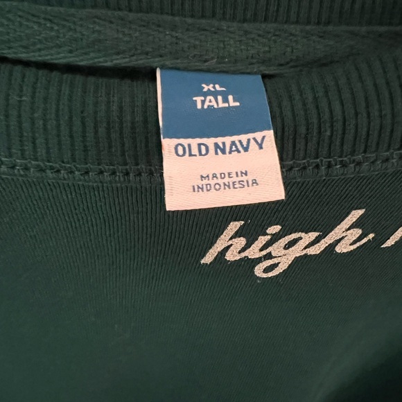 Old Navy Graphic Sweatshirt - Picture 3 of 4